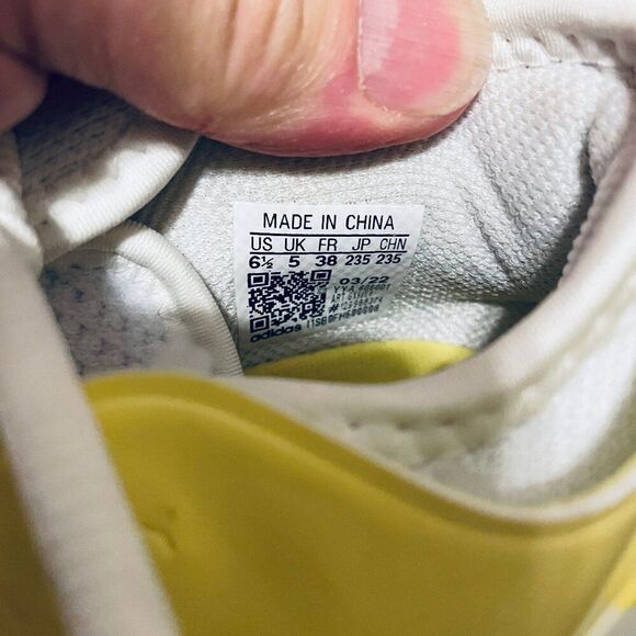 Adidas Stella McCartney Ultraboost Sneaker Size 6.5 US Chiffon Yellow 38 EUR - Picture 7 of 7